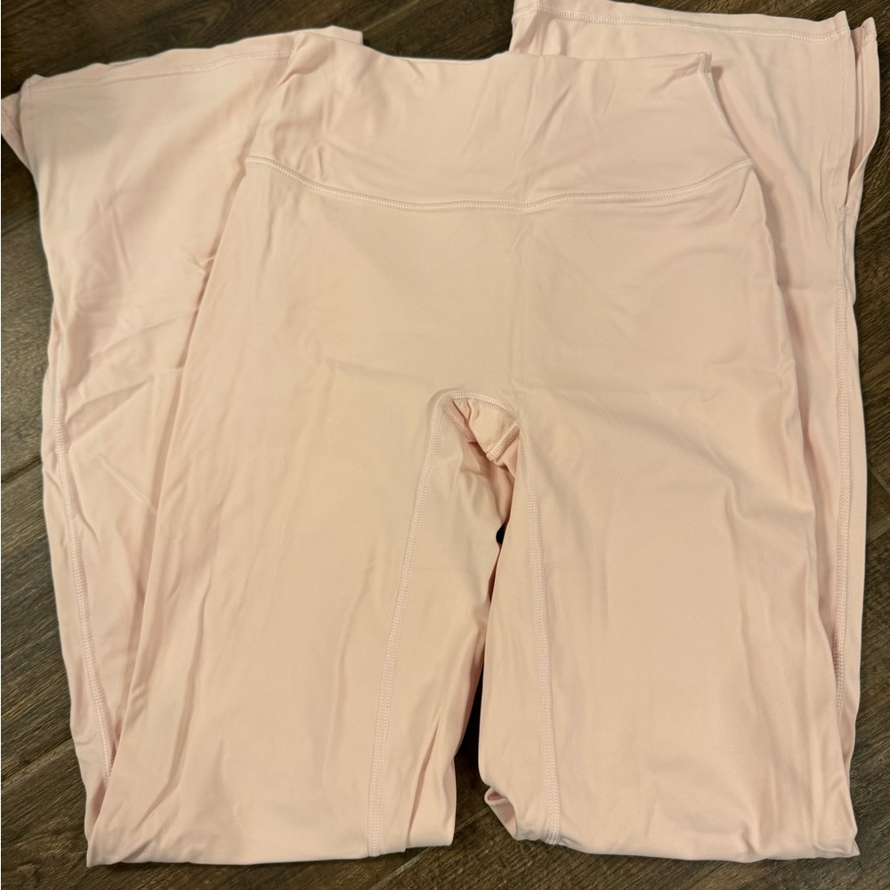 Paragon flare leggings sculptseam plus in large